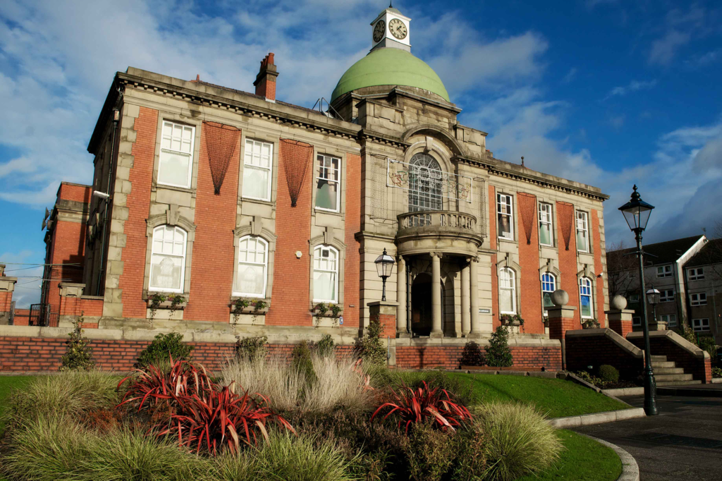 Chadderton Town Hall